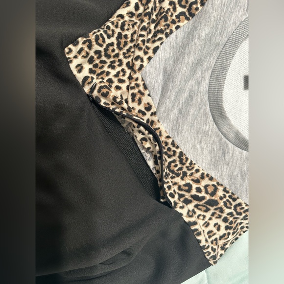 Nursing zip sweater - Picture 3 of 4